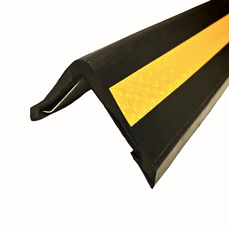 Černo-žlutá gumová ochrana rohů zdí, stěn s ocelovou výstuhou FLOMA WP80 - 100 cm x 10 x 10 cm x 1 cm
