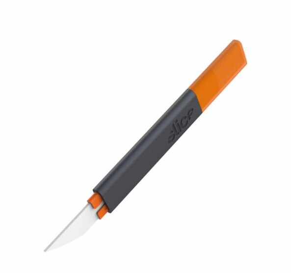Černo-oranžový plastový odjehlovací nůž SLICE - délka 16,5 cm, šířka 2,3 cm, výška 0,8 cm