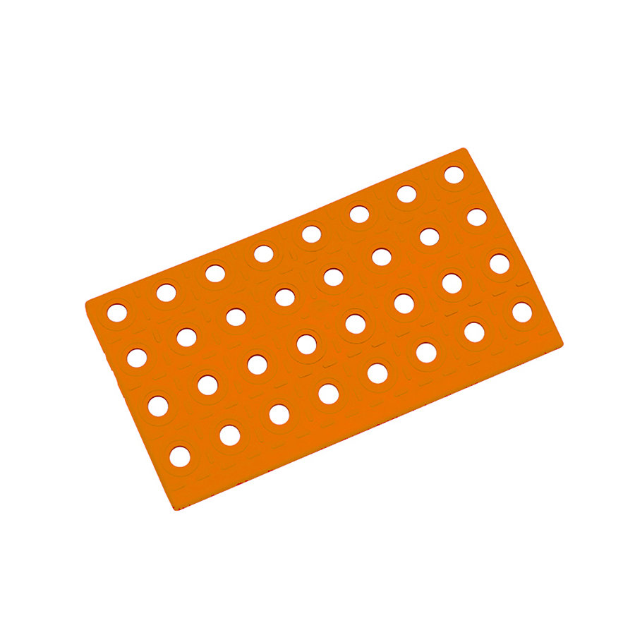 Oranžový plastový nájezd AT-HRD, AvaTile - délka 25 cm, šířka 13,7 cm a výška 1,6 cm 