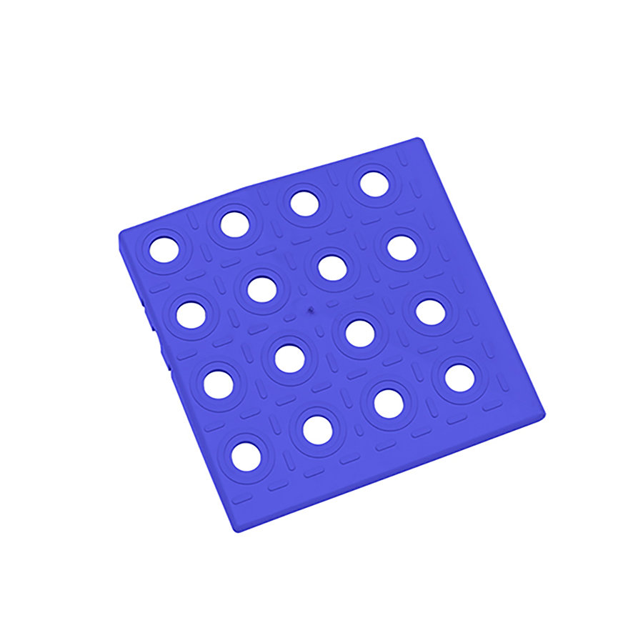 Modrý plastový roh AT-HRD, AvaTile - délka 13,7 cm, šířka 13,7 cm a výška 1,6 cm 