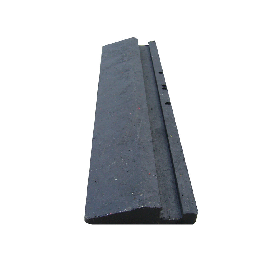 Černý plastový nájezd "pod" pro plastové podlahové desky - 40 x 10 x 2,2 cm