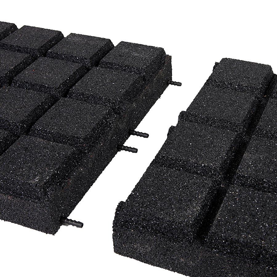 Černá gumová dopadová dlaždice (V90/R25BIG) FLOMA - délka 50 cm, šířka 50 cm a výška 9 cm 