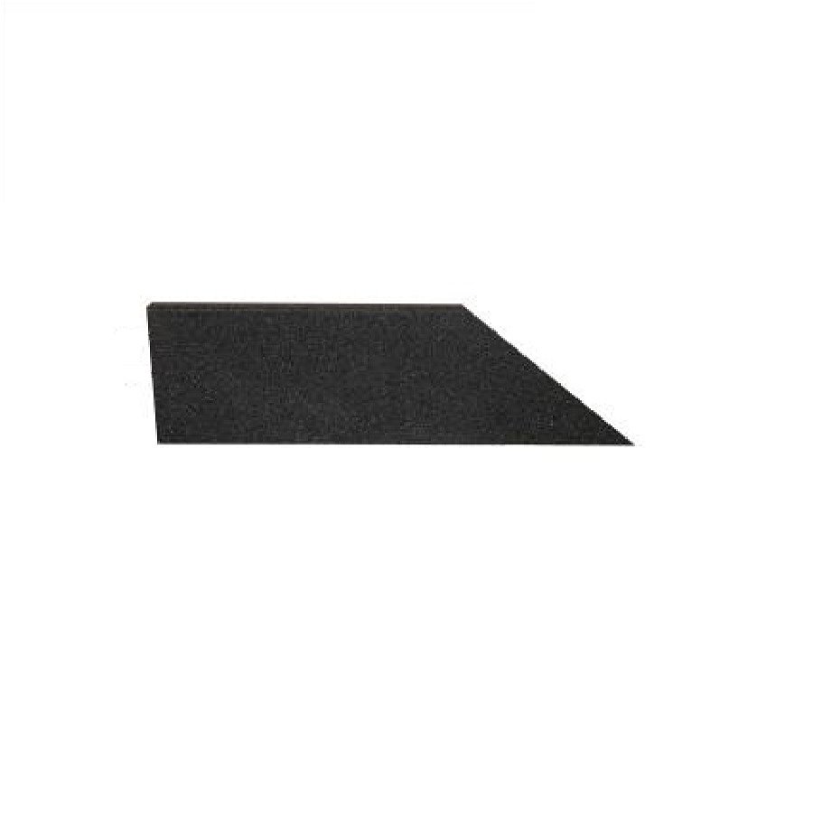 Černý levý nájezd (roh) pro gumové dlaždice - délka 75 cm, šířka 30 cm a výška 2,5 cm 